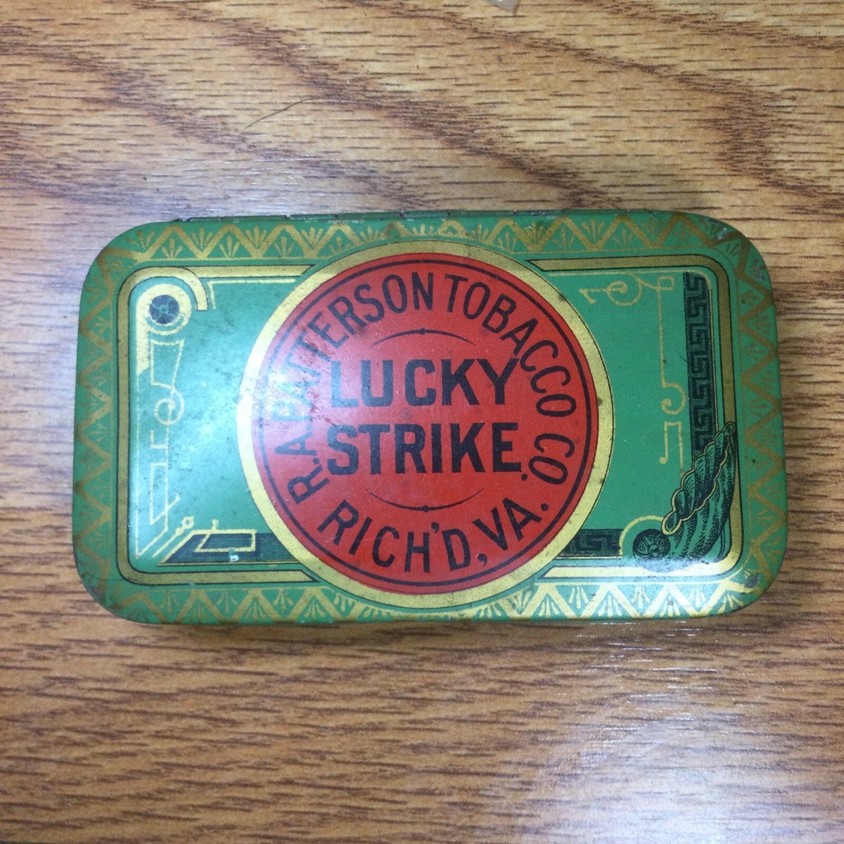 TOBACCO TIN BOX EARLY 1900'S LUCKY STRIKE W/Wheat-straw Rolling Papers