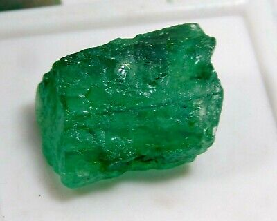 100% Natural wonderful Green Small Emerald Gemstone Rough