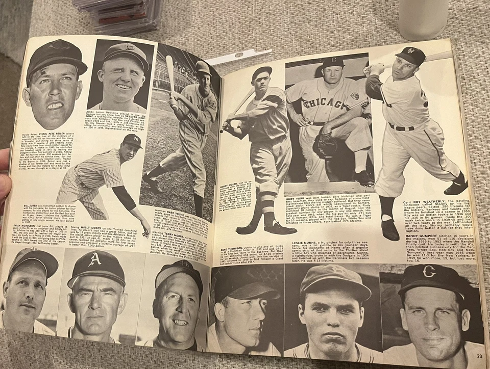 JOE MEDWICK 1963  SIGNED BASEBALL PROGRAM NICE AUTO DIED 1975  PSA/DNA - Image 3 of 4