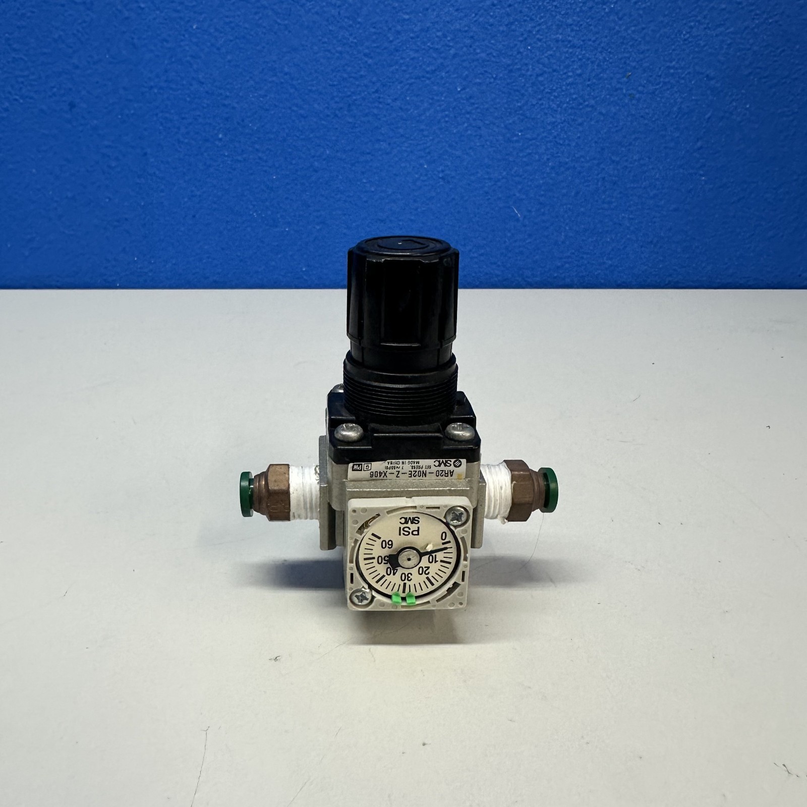 SMC AR20-N02E-Z-X406 Air Pressure Regulator with Gauge Pneumatic Control Valve