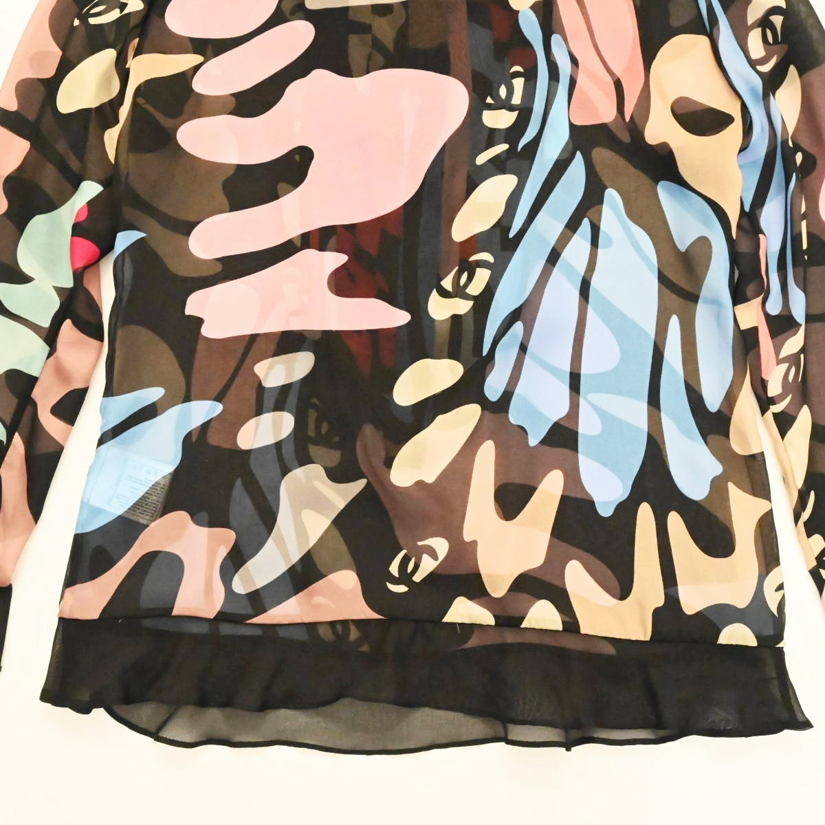 CHANEL Coco Mark Coco Button Silk Long Sleeve Blo… - image 8