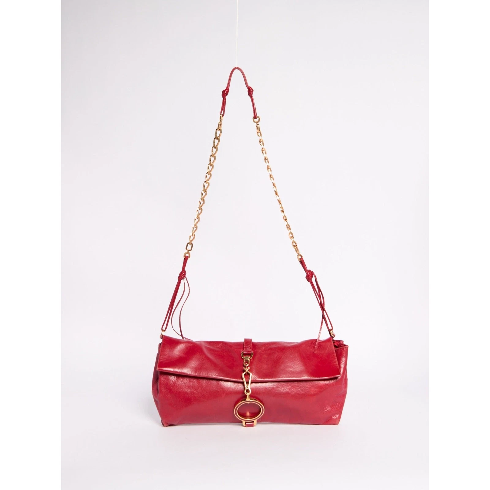 Borsa Prada in pelle rossa con ferramenta oro