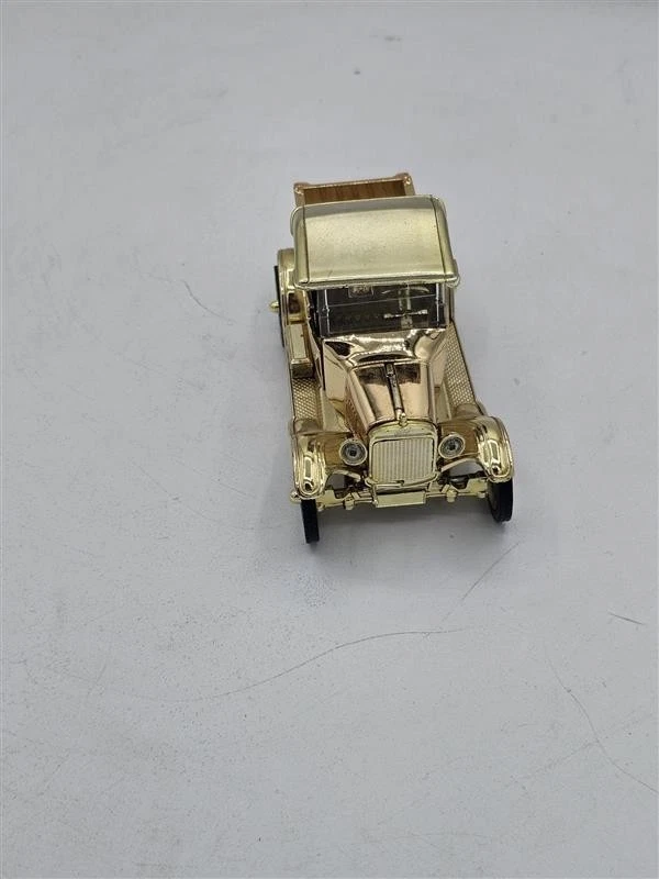 1925 Ford Model T Pickup -Diecast - Signature Legends in Gold Series - Image 2 of 4