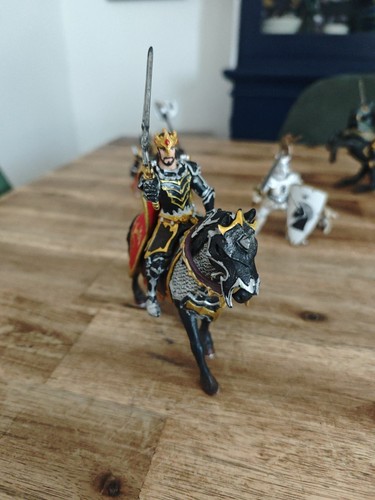 Seigneur Chevalier Roi Cavalier Chevaux Dragon 🐉 Schleich Et Papo De 2000.... - Imagen 5 de 22