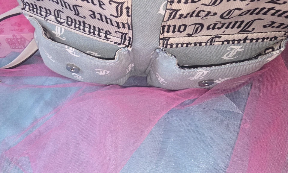 Mochila de mezclilla Juicy Couture Pack It Up con 3 secciones y bolsillos delanteros Foto 4 de 4