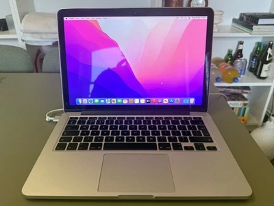 Apple MacBook Pro 13" 2015 · i5 · 8GB · 256GB