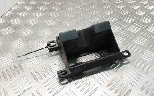 VW TOUAREG 7LA, 7L6, 7L7 Stoßstangenhalter vorne rechts 7L6807362 2.50 28406440