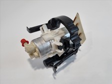 Pompe à essence BMW 540