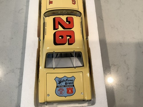 JUNIOR JOHNSON AUTOGRAPHED 1965 URL GALAXIE 500 HOLLY FARMS DIECAST W/COA & CARD - Picture 17 of 23
