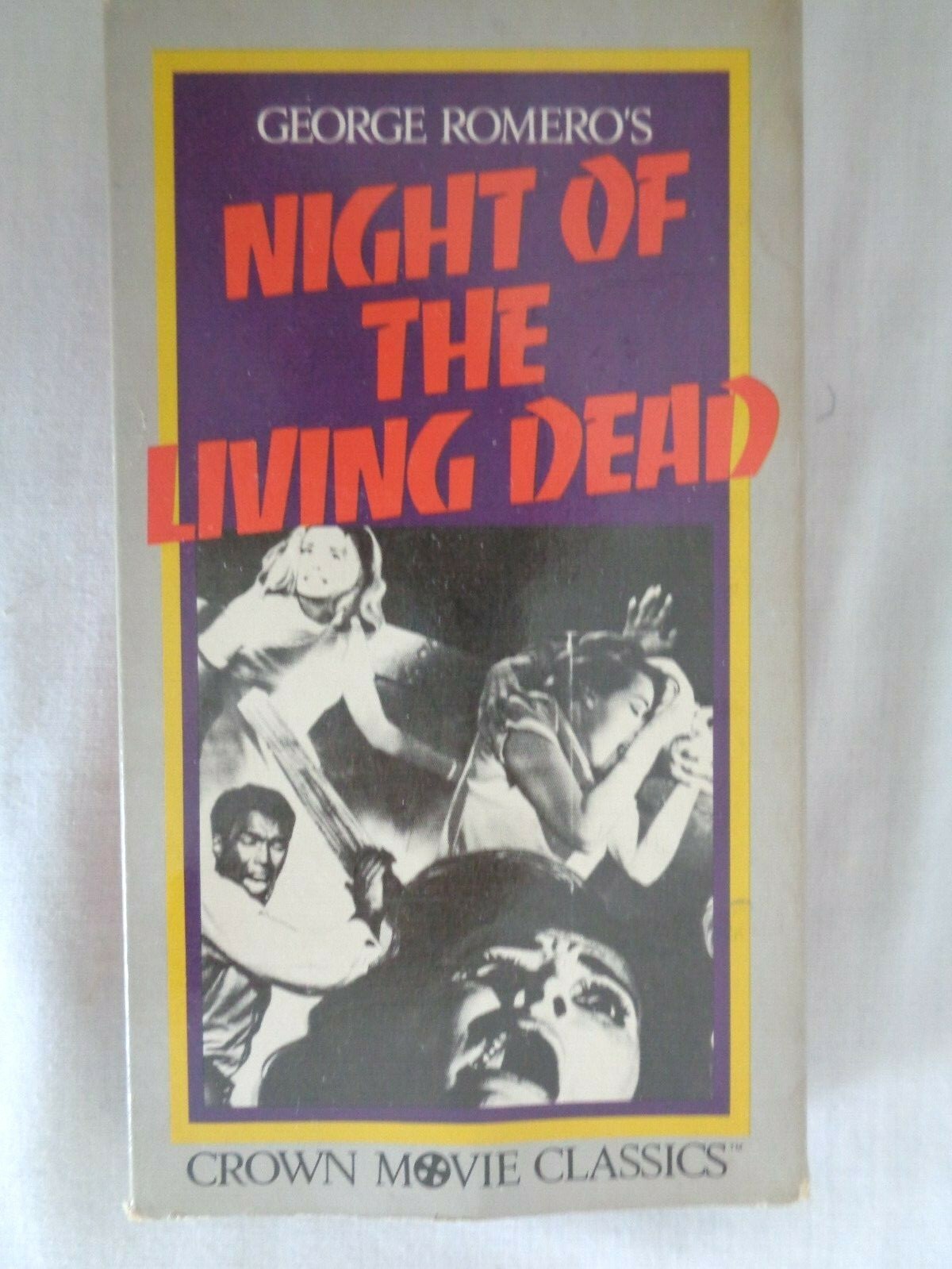 Night of the Living Dead 1968 VHS Tape. Crown Movie Classics (#4691)