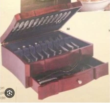 BEAUTIFUL Princess House Barrington flatware (not included) wood storage Chest -