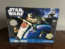 Hasbro Star Wars The Clone Wars Republic V-19 Torrent Starfighter 30495 2011