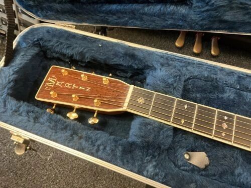 Martin D42 acoustic dreadnought guitar made in USA mint condition with hard case - Picture 3 of 10