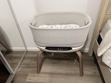 4moms Mamaroo Sleep Bassinet Calms and Soothes - White