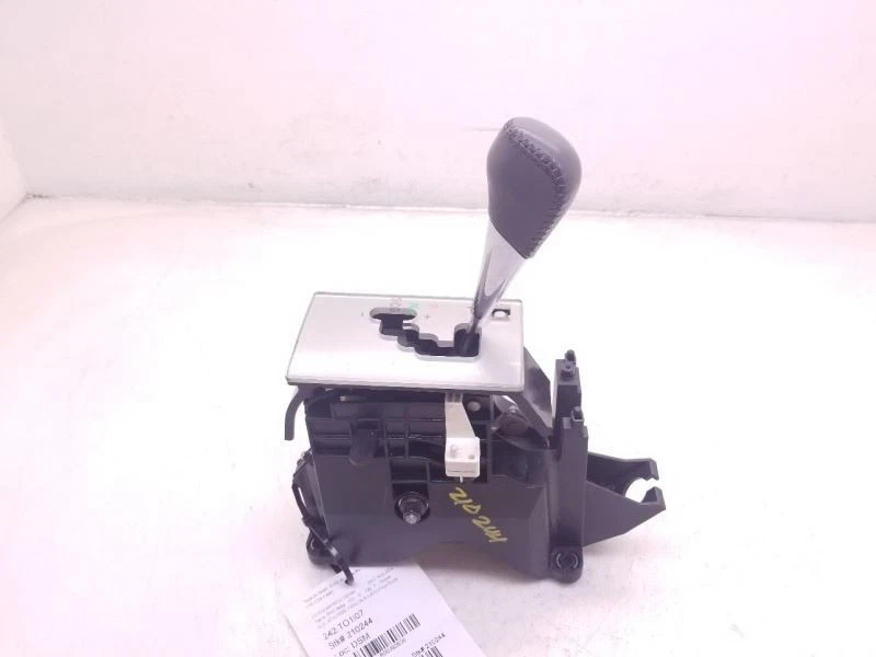 Toyota Solara SLE 2007 tracción delantera transmisión automática conjunto de palanca de cambios Foto 3 de 4