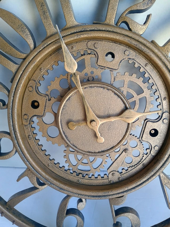 "Reloj de pared de plástico Steampunk engranaje móvil batería de 16"" de diámetro color bronce"  Foto 2 de 4