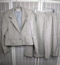 Roth-Le Cover Sport Women's Skirt Suit Set 14 Grey Lavendar Buttons Wool Vintage