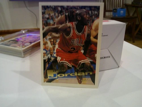 Topps 1995-96 Michael Jordan #277 Chicago Bulls NBA Basketball Card