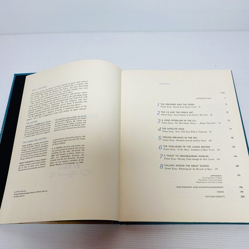 Time Life Science Library: Man And Space Vintage Hardcover By Arthur C. Clarke - Picture 3 of 11