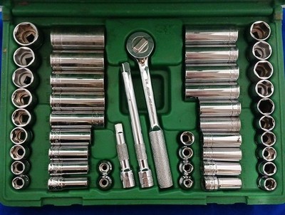 SK Tools USA 94547 Standard & Metric 3/8'' Drive 47pc Socket Set