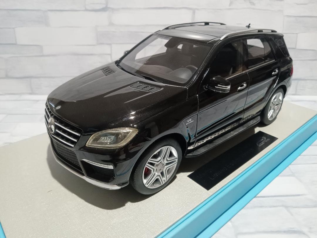 1/18 メルセデス・ベンツ　ML63AMG　ミニカー　ブラック Amazon | ☆オートアート：1/18 メルセデス ベンツ CL63 AMG