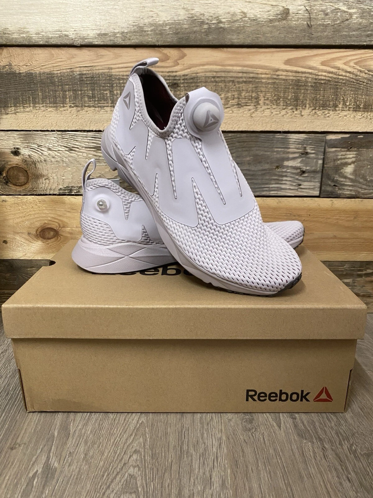 Baskets de course Reebok Pump Supreme Engine homme UK taille 10 et 11 RARE