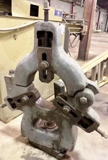 LODGE & SHIPLEY 35" STEADY REST - 10 3/4" Opening