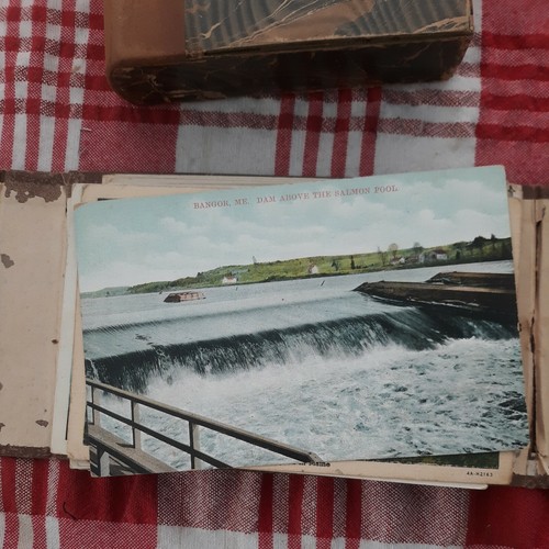 Vintage MAINE Post Card Lot And OLD BOOK Case with inside case that unfolds LOOK - Picture 4 of 12