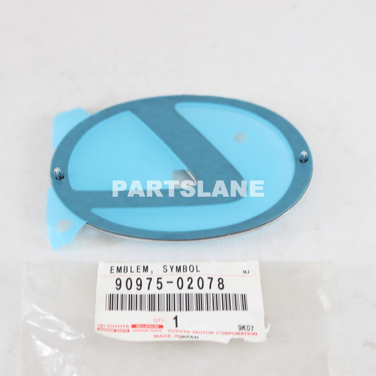 確認用　m97565885736 Lexus GS350 IS300 IS350 OEM Genuine Rear Trunk Symbol Emblem 90975