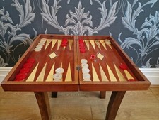 Vintage Backgammon und Schachspiel