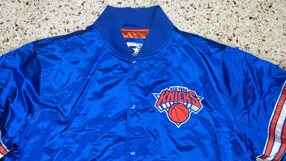 Starter NBA New York Knicks Vtg Rare Satin Bomber Jacket Size XL - Image 4 of 4