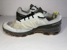 On Cloud Running Cloudventure Running Shoes Glacier/Thorn Men's 12 DAMAGE