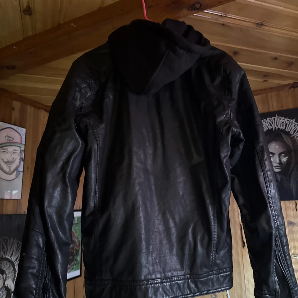 Новые женские черный стильный из натуральной кожи толстовка с капюшоном дамы куртка - отсоединить капюшон - Изображение 2 из 4