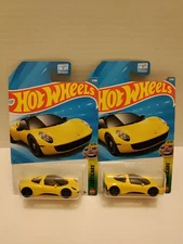 Lot Of 2 Hot Wheels T.33 Gordon Murray Automotive Yellow Exoticars Series 2/10