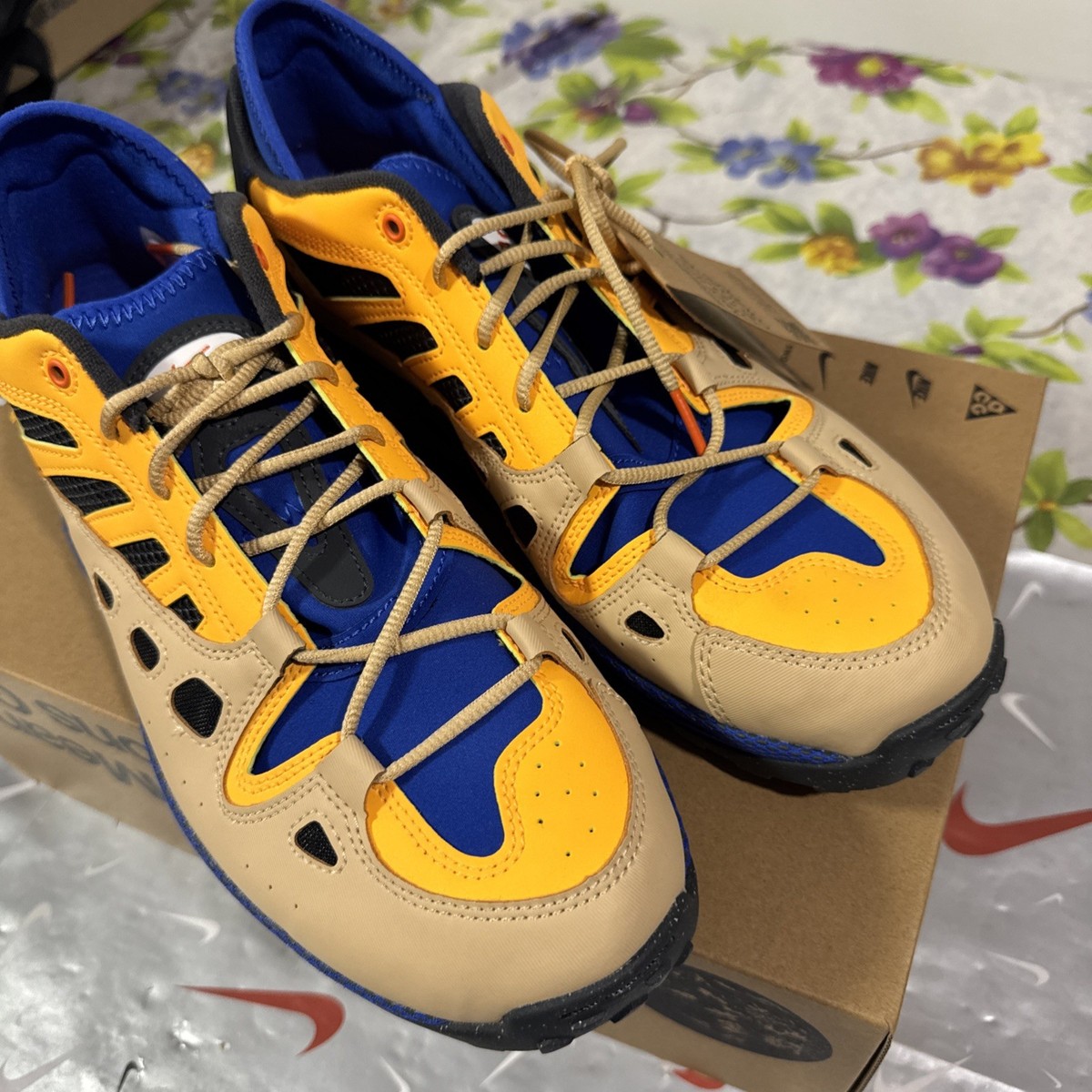 Size 12 - Nike ACG Air Exploraid Hyper Royal Laser Orange FJ1920