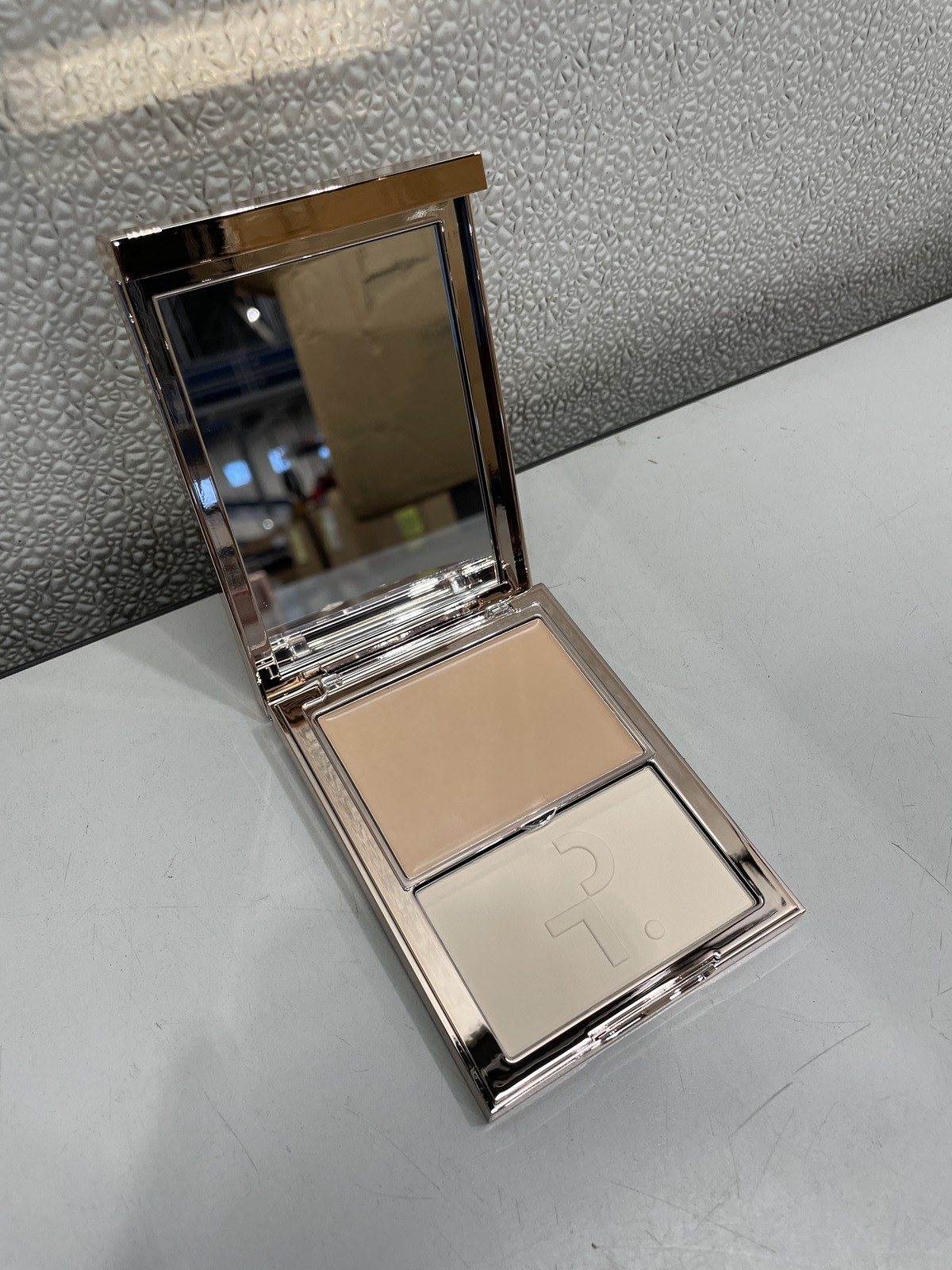 Patrick Ta Major Skin Creme Foundation And Finishing Powder Duo, Fair 2