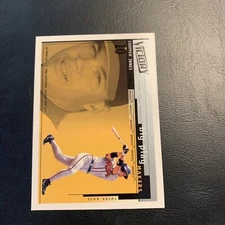 B41c￼ Chipper Jones Atlanta Braves #382 big play 2000 upper deck victory￼