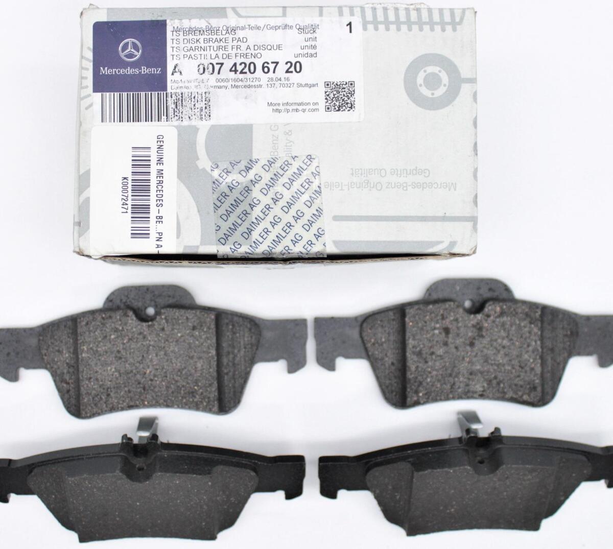 はんぺん＊ Cylinder Head for Mercedes Benz Ssangyong 6640101097
