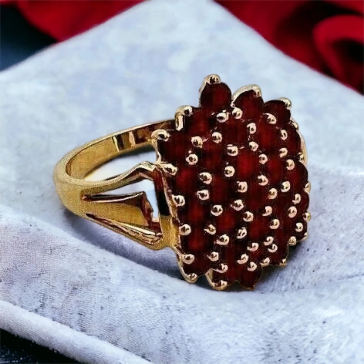Ruby cocktail deals ring