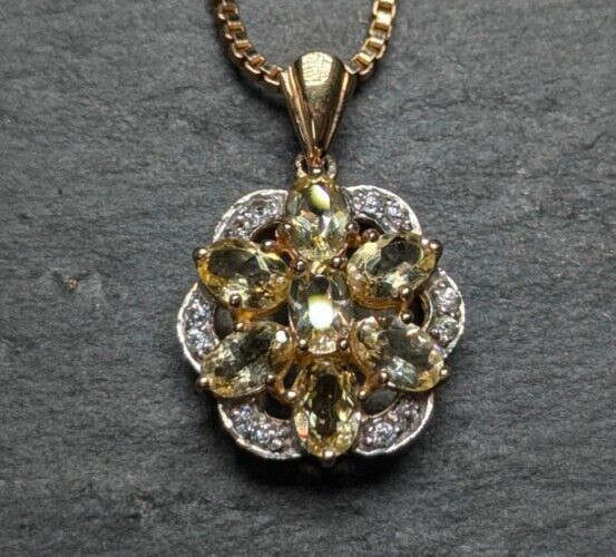9ct Yellow Gold Citrine White Sapphire Flower Cluster Pendant Hallmark 375 3.3g image 4