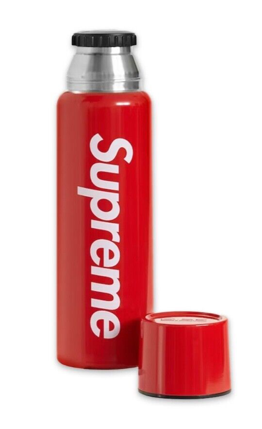 2020 Supreme SIGG VACUUM INSULATED 0.75L BOTTLE Gemstone IBT FW20