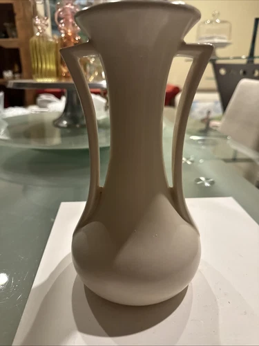 MCM McCoy USA Matte Double Handled Vase Art deco American Pottery 9.5in crazing