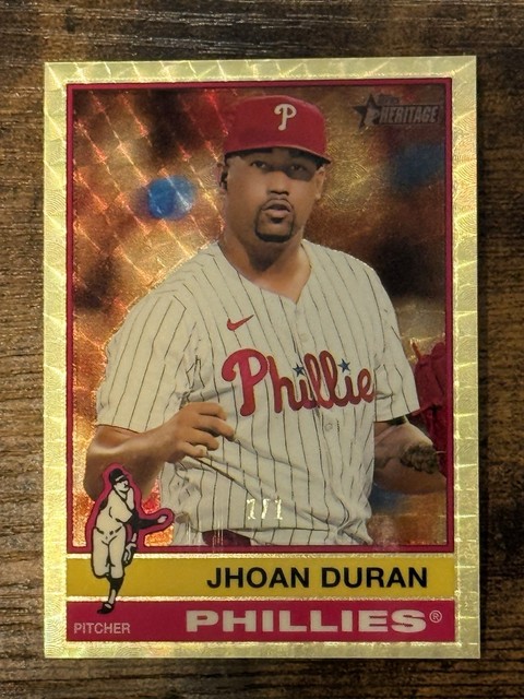 2025 Topps Heritage Jhoan Duran #639 Gold Superfractor 1/1 Phillies Pitcher