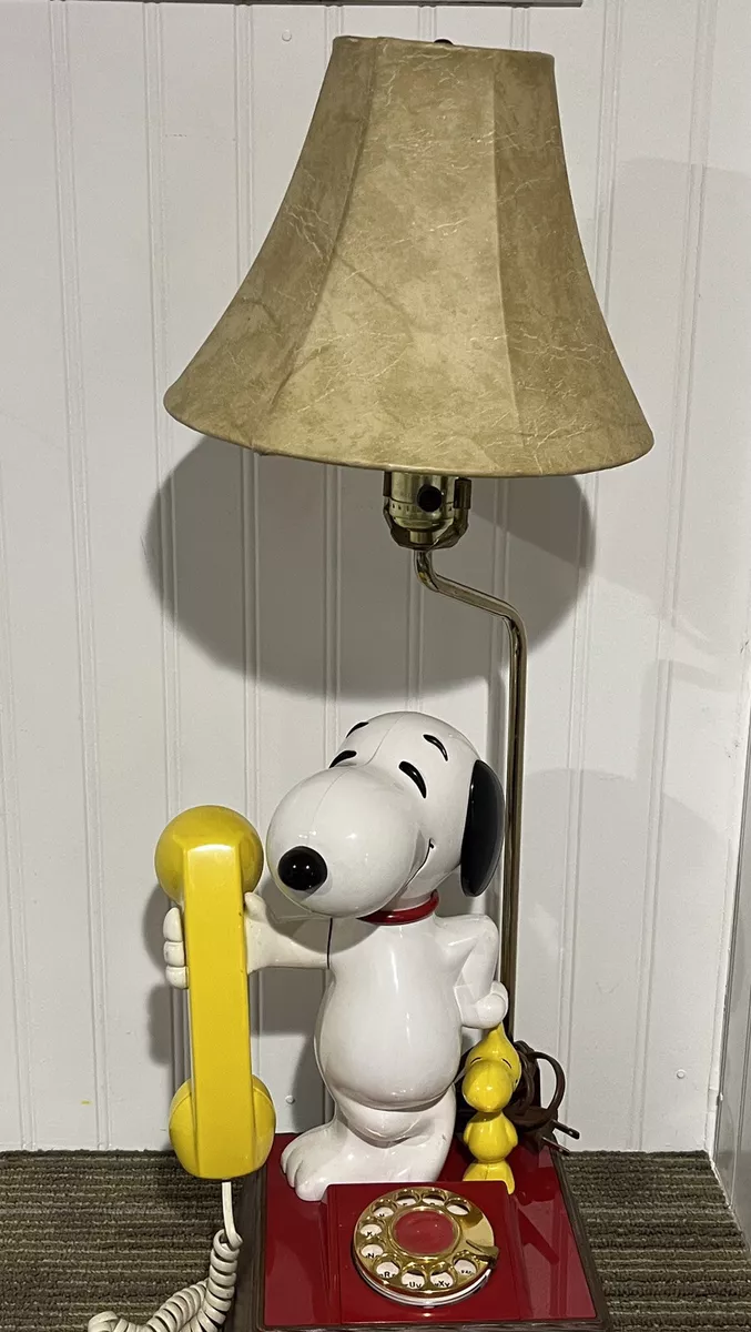 Vintage Snoopy and Woodstock Lamp W Rotary Dial Phone WORKING