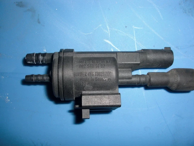 Mercedes-Benz W163 ML430 EGR 1998-2003 válvula de cambio Foto 4 de 4