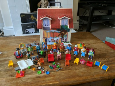 playmobil carry house