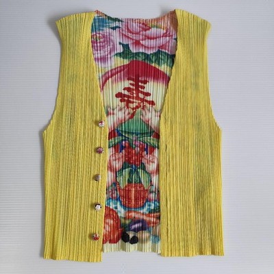 【美品】PLEATS PLEASE ISSEY MIYAKE ベスト 3 PLEATS PLEASE ISSEY MIYAKE Vest 3 Used | eBay