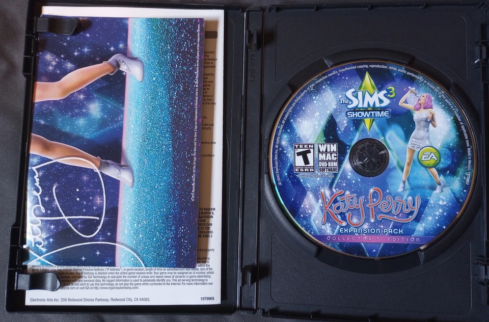 The Sims 3 Showtime Katy Perry Collector's Edition w/ Poster + Sweet Treats - Image 2 of 4