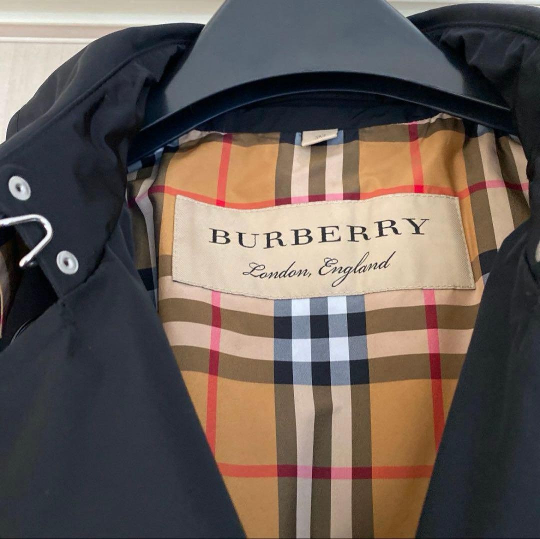 Burberry   Trench Coat thumbnail 5