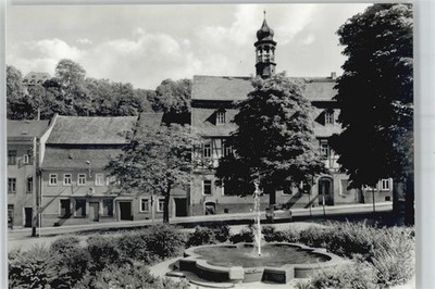 51593842 - 9275 Lichtenstein Marktplatz Auto Springbrunnen